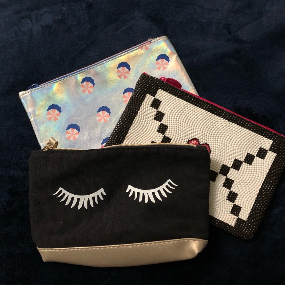 3 IPSY makeup bags